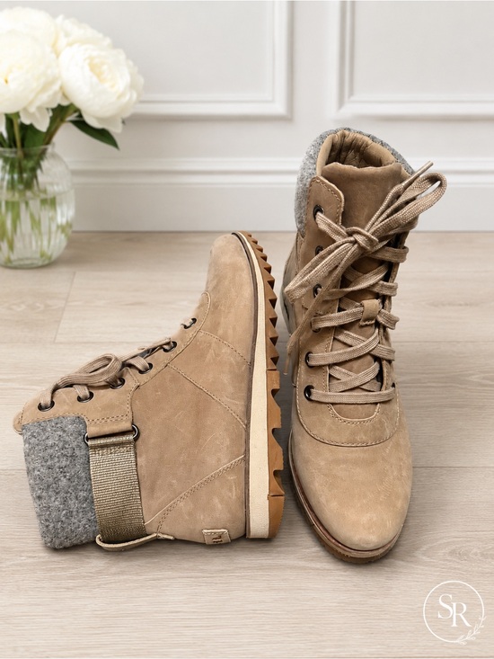 Sorel Shoes - Sorel Harlow Conquest Waterproof Wedge Ankle Boots Sandy Tan Gray Sz 9 NWOB